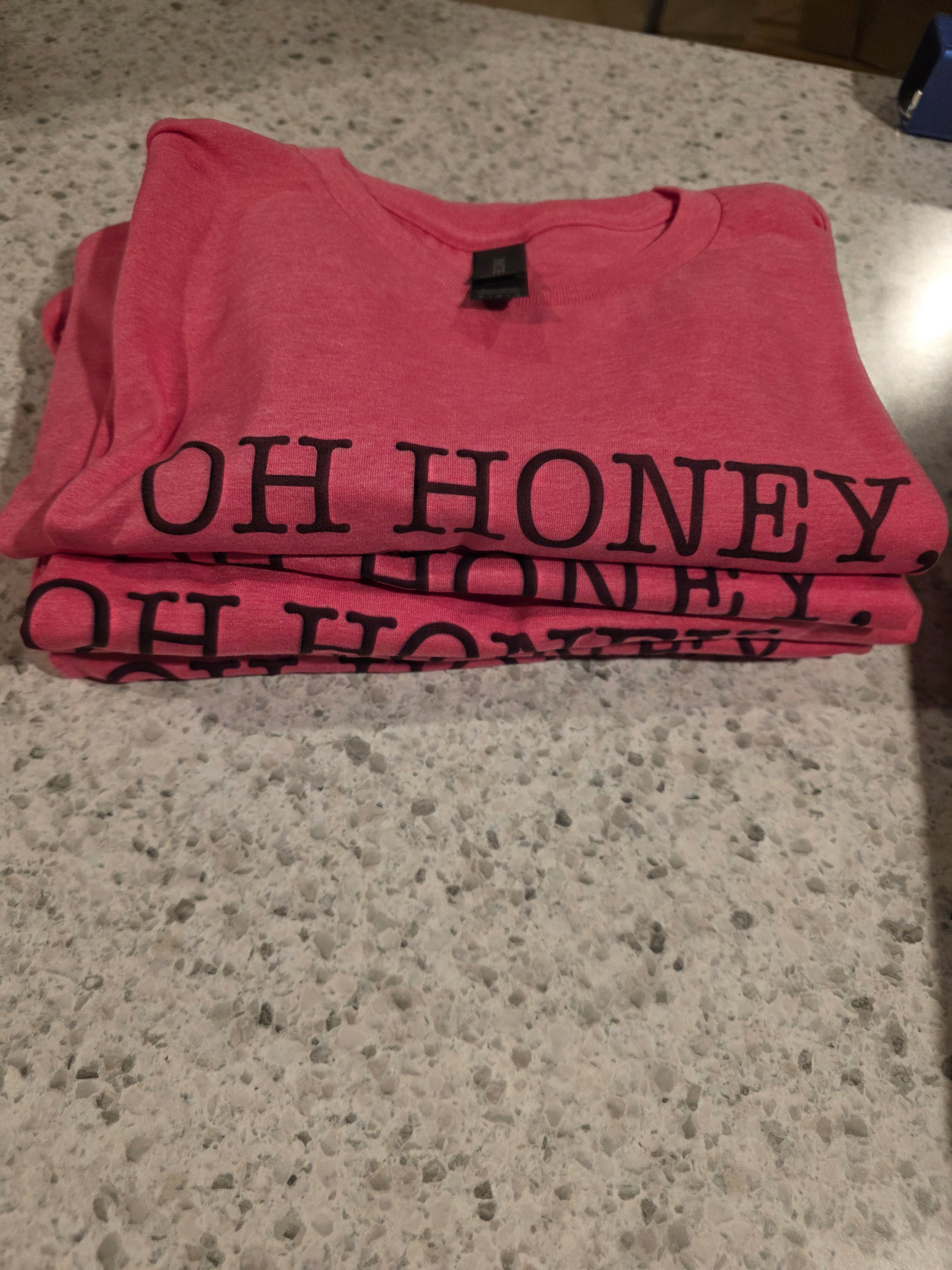 $10 Shirt Sale- Oh honey I am that mom